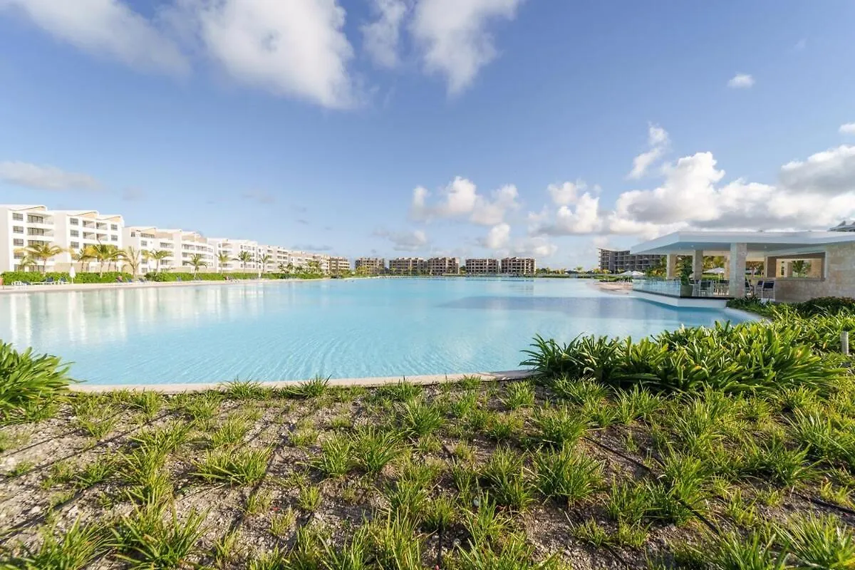 Downtown Luxury Apartment With Private Beach Punta Cana